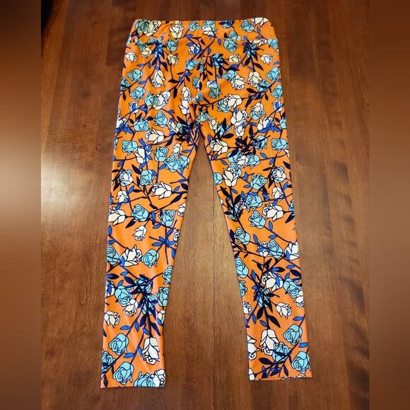 LuLaRoe pants Tall and Curvy floral roses - Picture 2 of 7